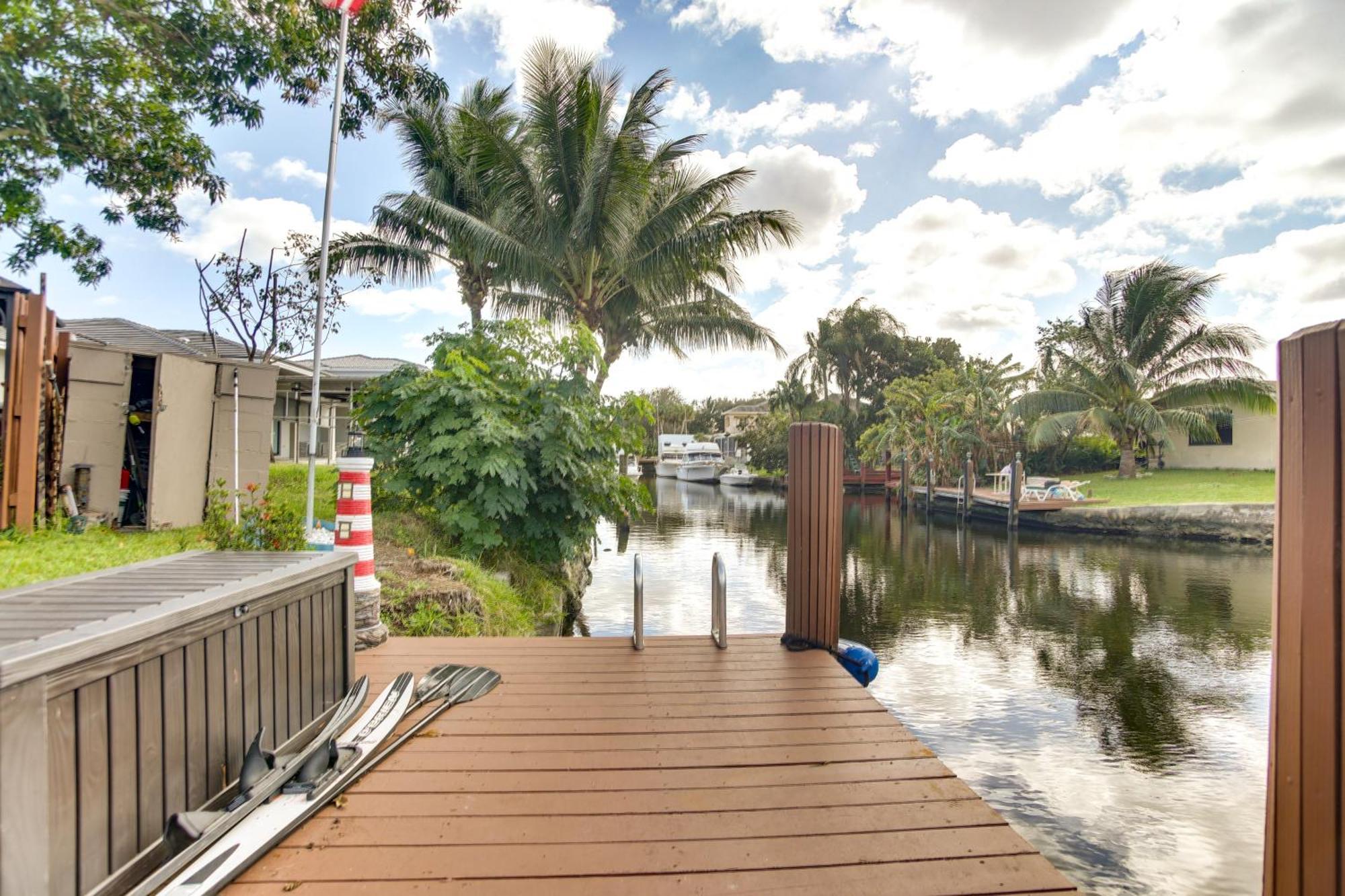 Canal Side Retreat With Dock, By Hollywood Boardwalk Fort Lauderdale Exterior foto