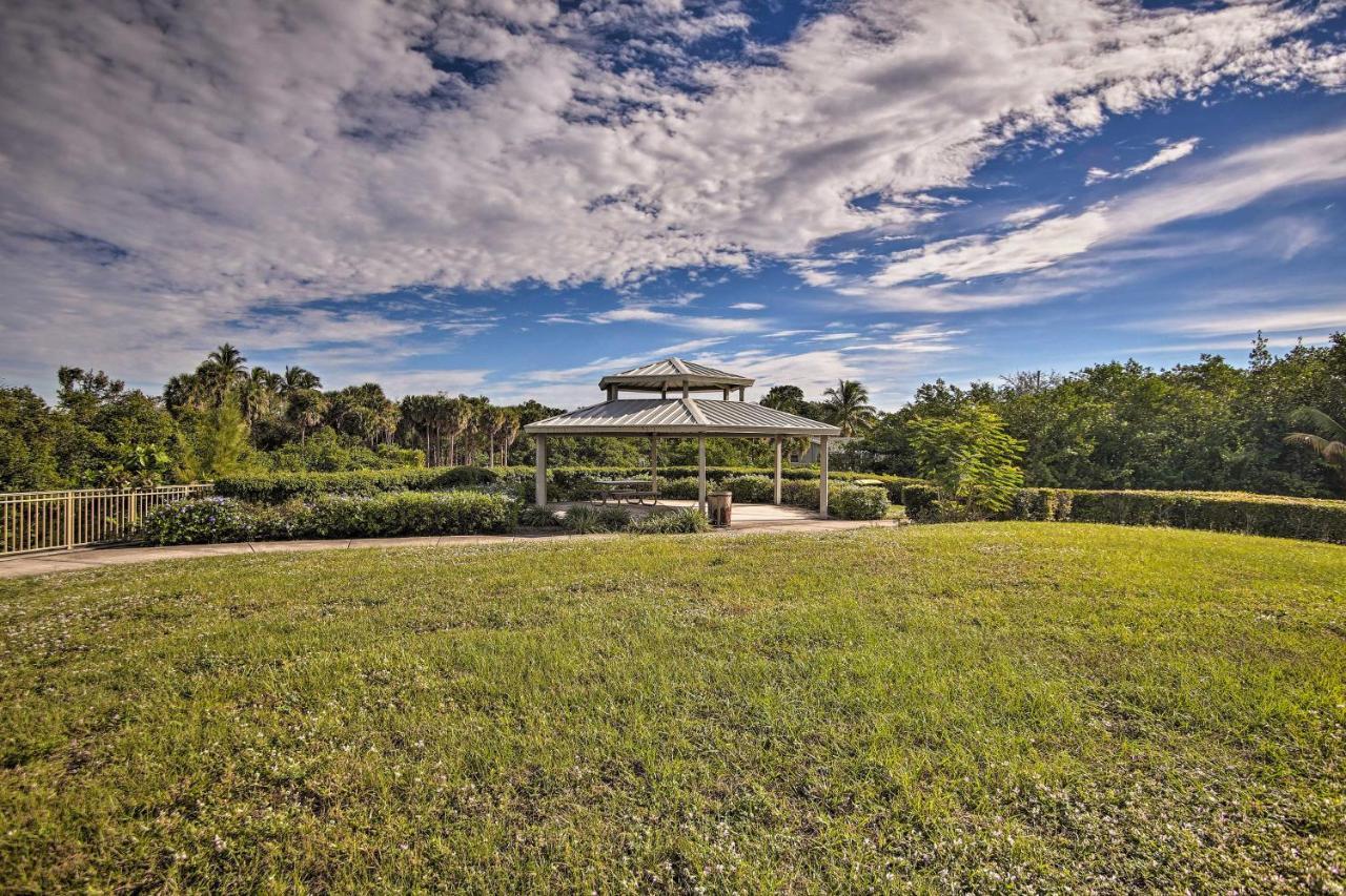 Canal Side Retreat With Dock, By Hollywood Boardwalk Fort Lauderdale Exterior foto